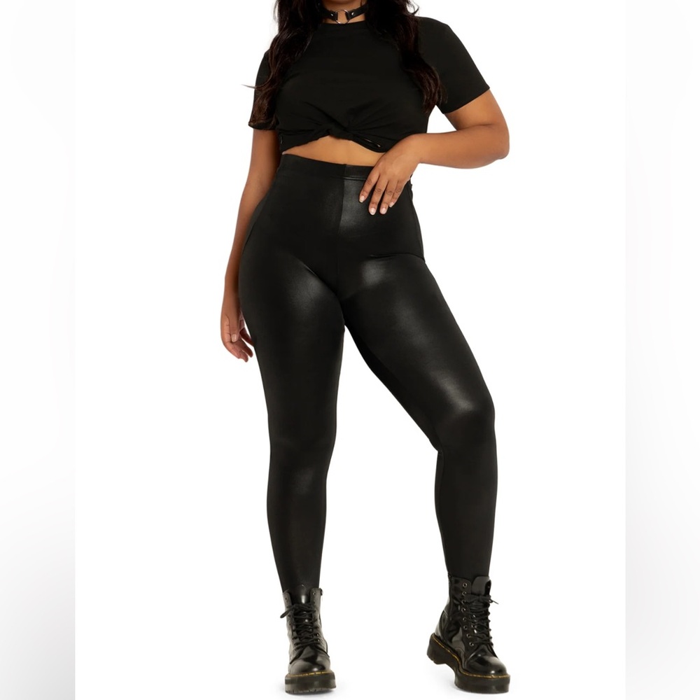 Blackmilk Wet Look High Waisted Pocket Black Leggings Small - Picture 6 of 11